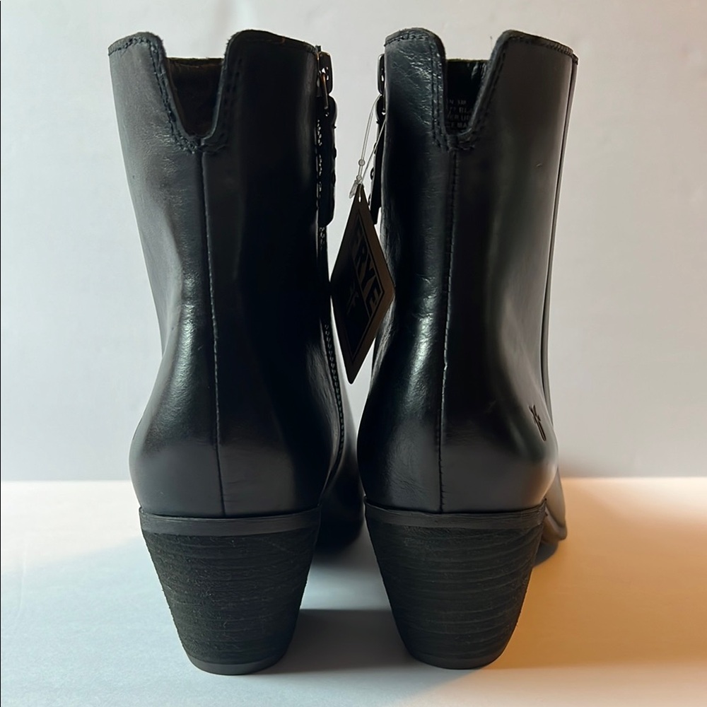 Frye Megan Side Zip Black Leather Ankle Booties Size 9 NWT - Picture 7 of 13